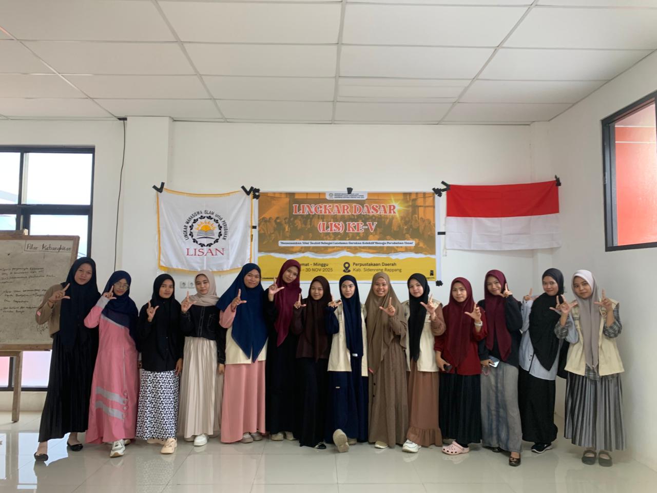 Kolaborasi BEM UNISAN SIDRAP Bersama LISAN Hidupkan Spirit Kepahlawanan di Era Digital